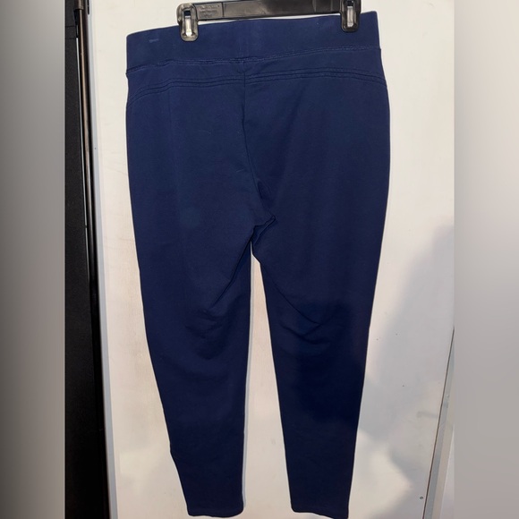 Blue stretch capris - Picture 2 of 5